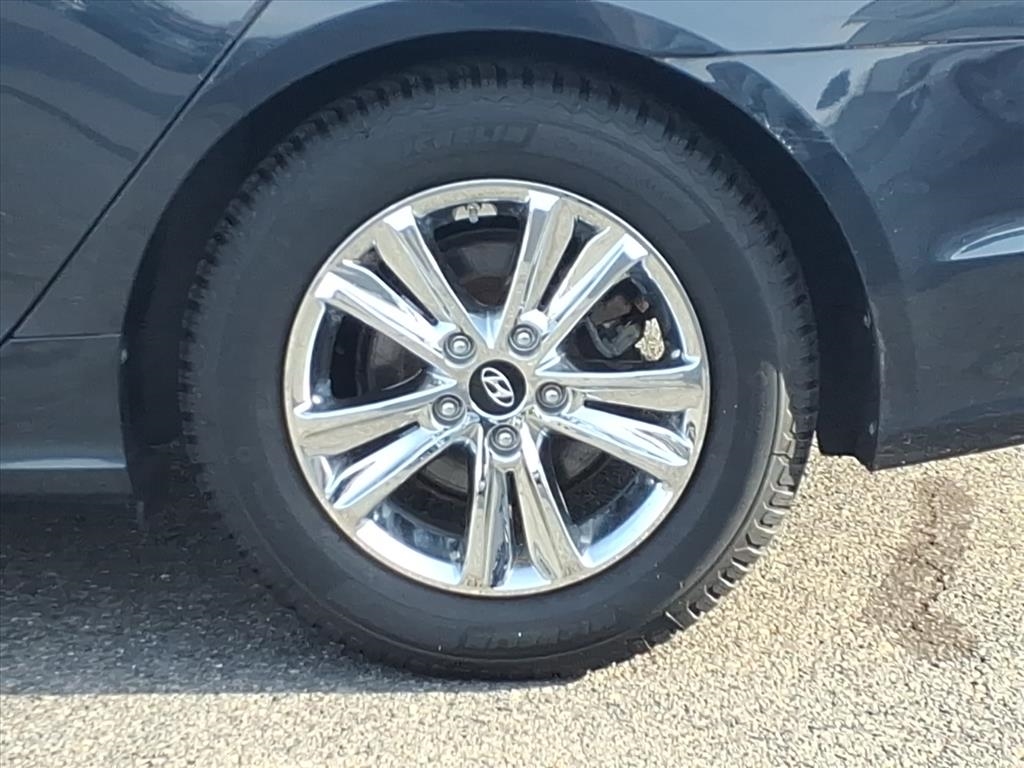 Hyundai Sonata  2013