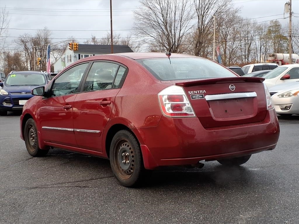 Nissan Sentra  2011
