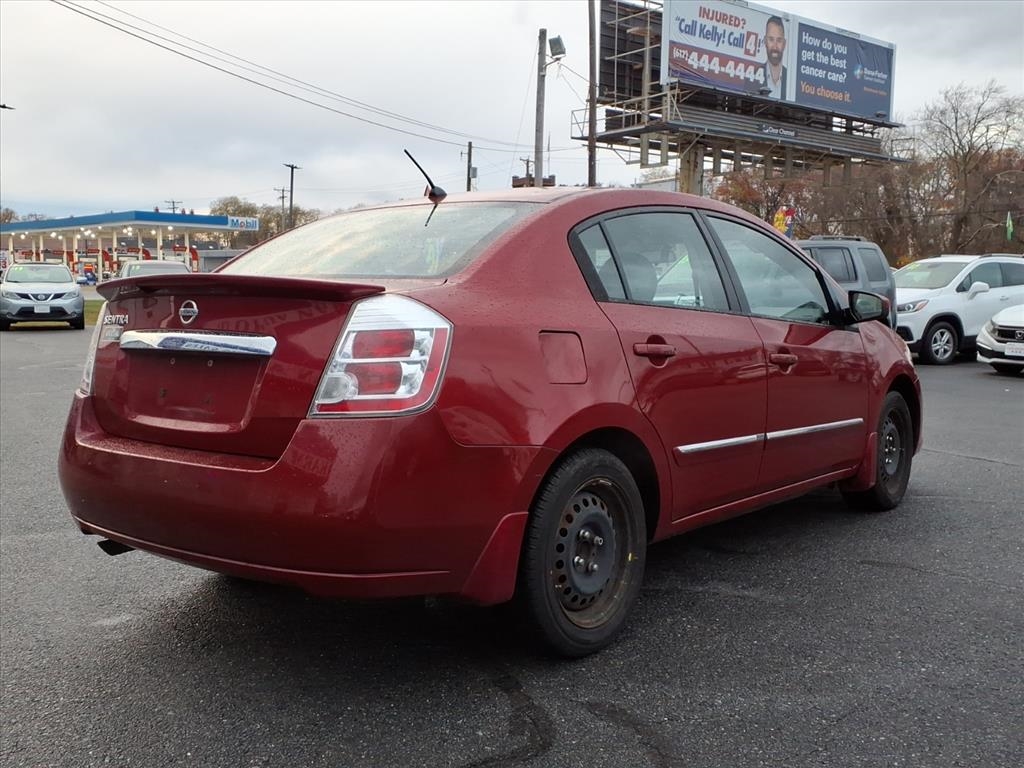 Nissan Sentra  2011