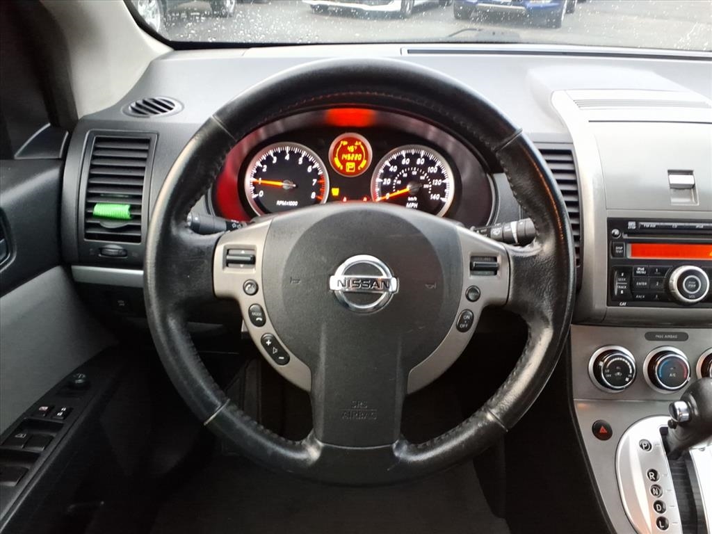 Nissan Sentra  2011