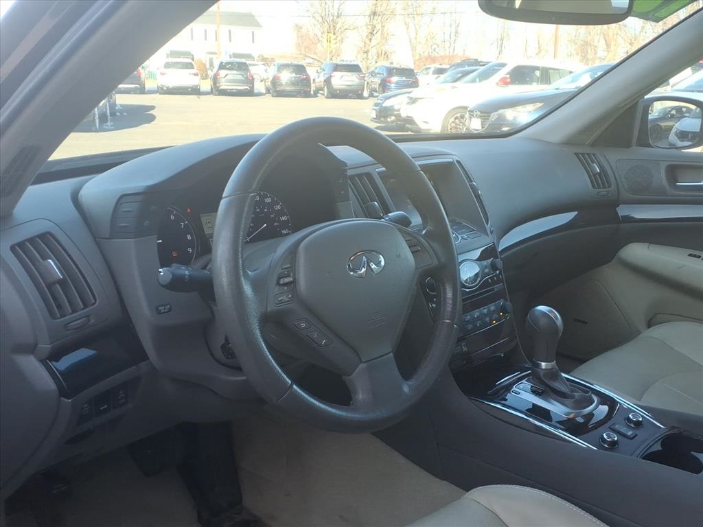 Infiniti G Sedan  2013