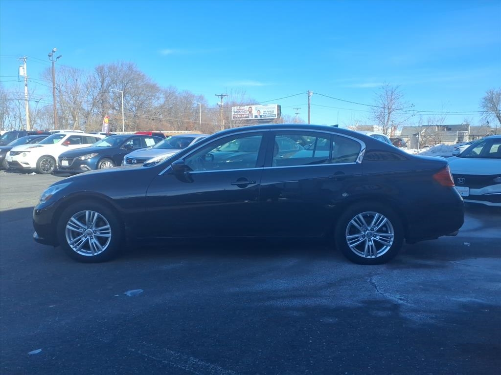 Infiniti G Sedan  2013