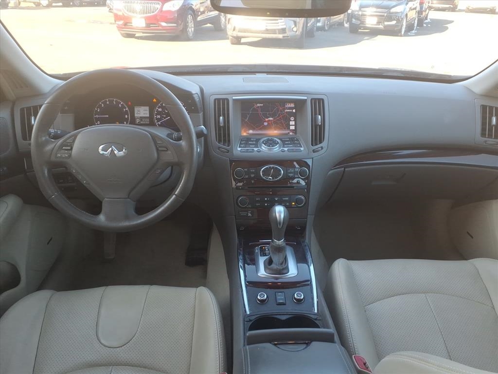 Infiniti G Sedan  2013