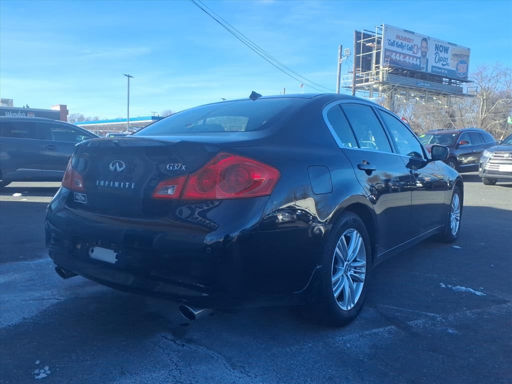 Infiniti G Sedan  2013