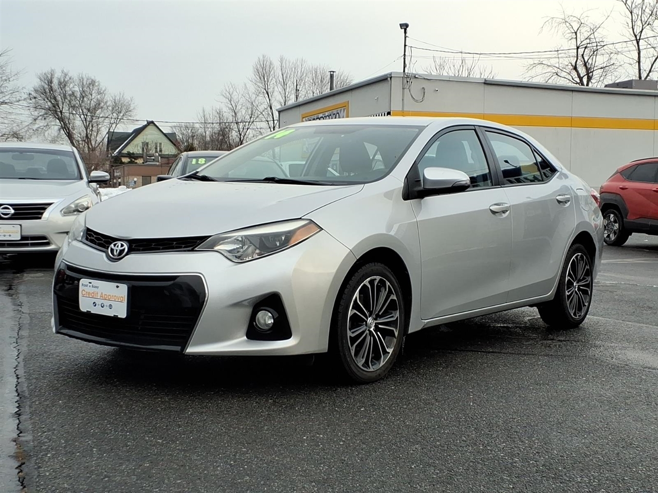Toyota Corolla  2014