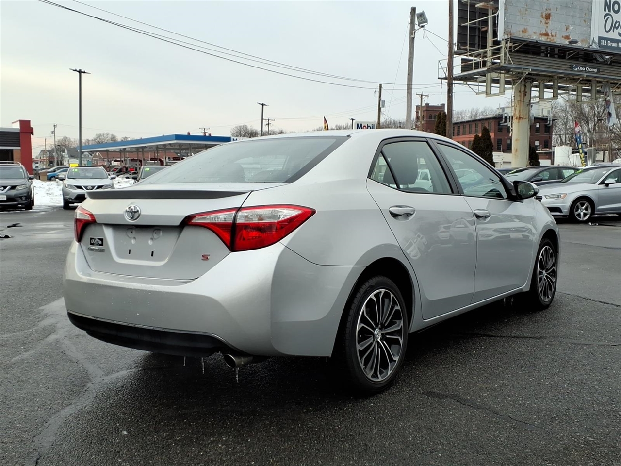 Toyota Corolla  2014