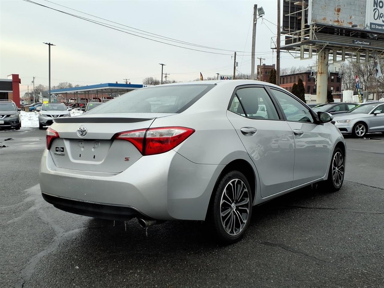Toyota Corolla 4dr Sdn Man S Plus (Natl) 2014