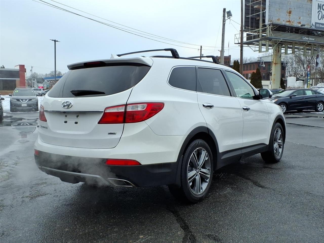 Hyundai Santa Fe  2015