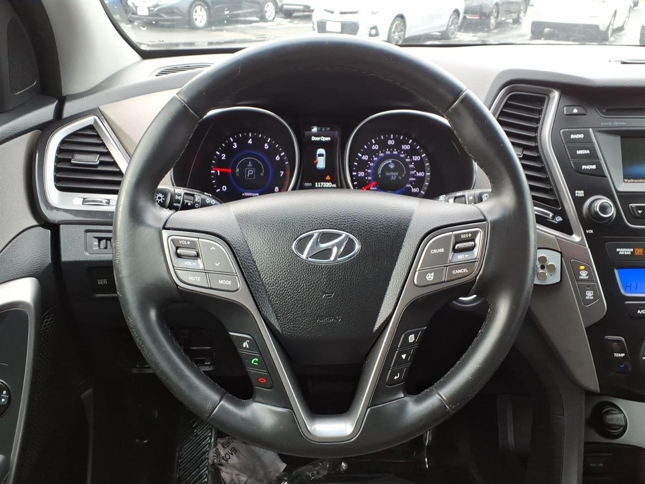 Hyundai Santa Fe  2015