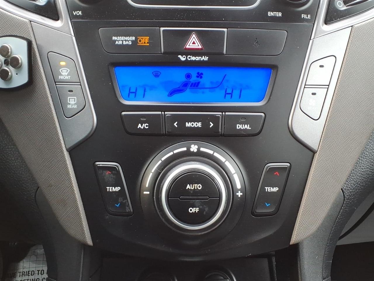 Hyundai Santa Fe  2015