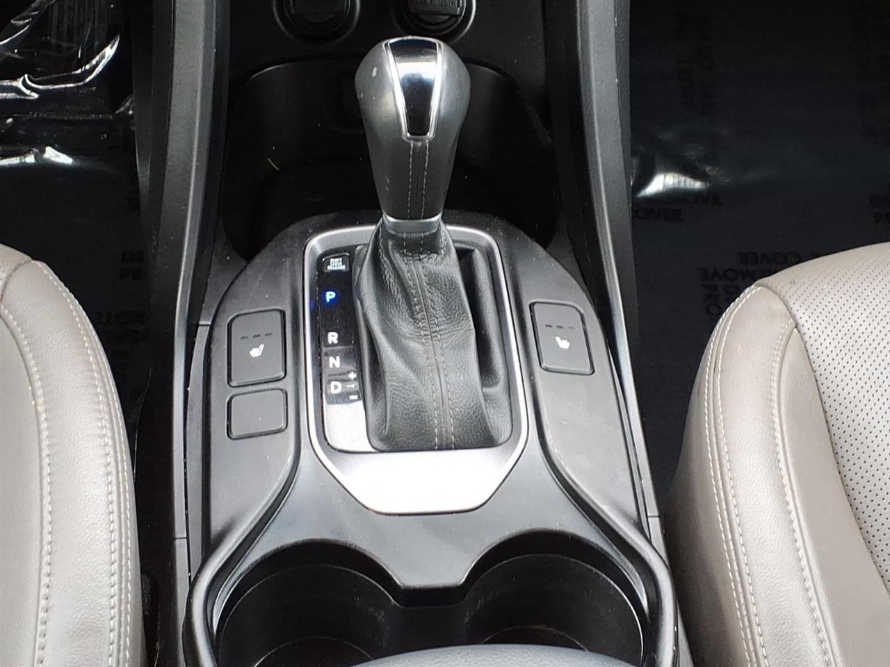 Hyundai Santa Fe  2015