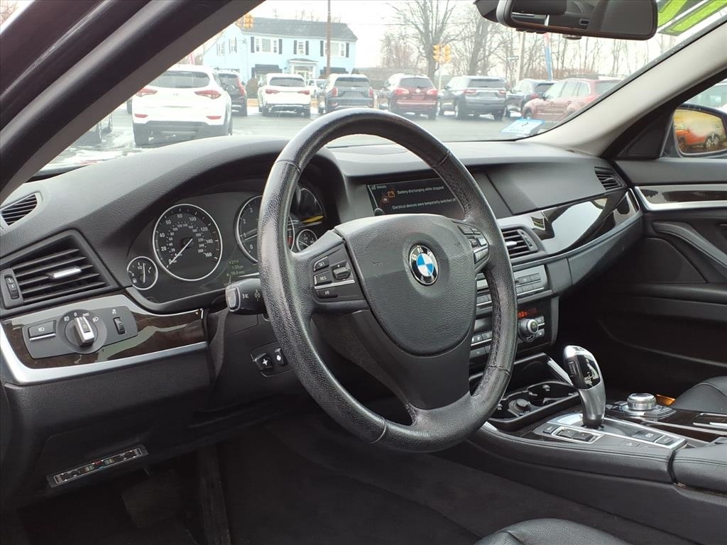 BMW 5-Series  2012