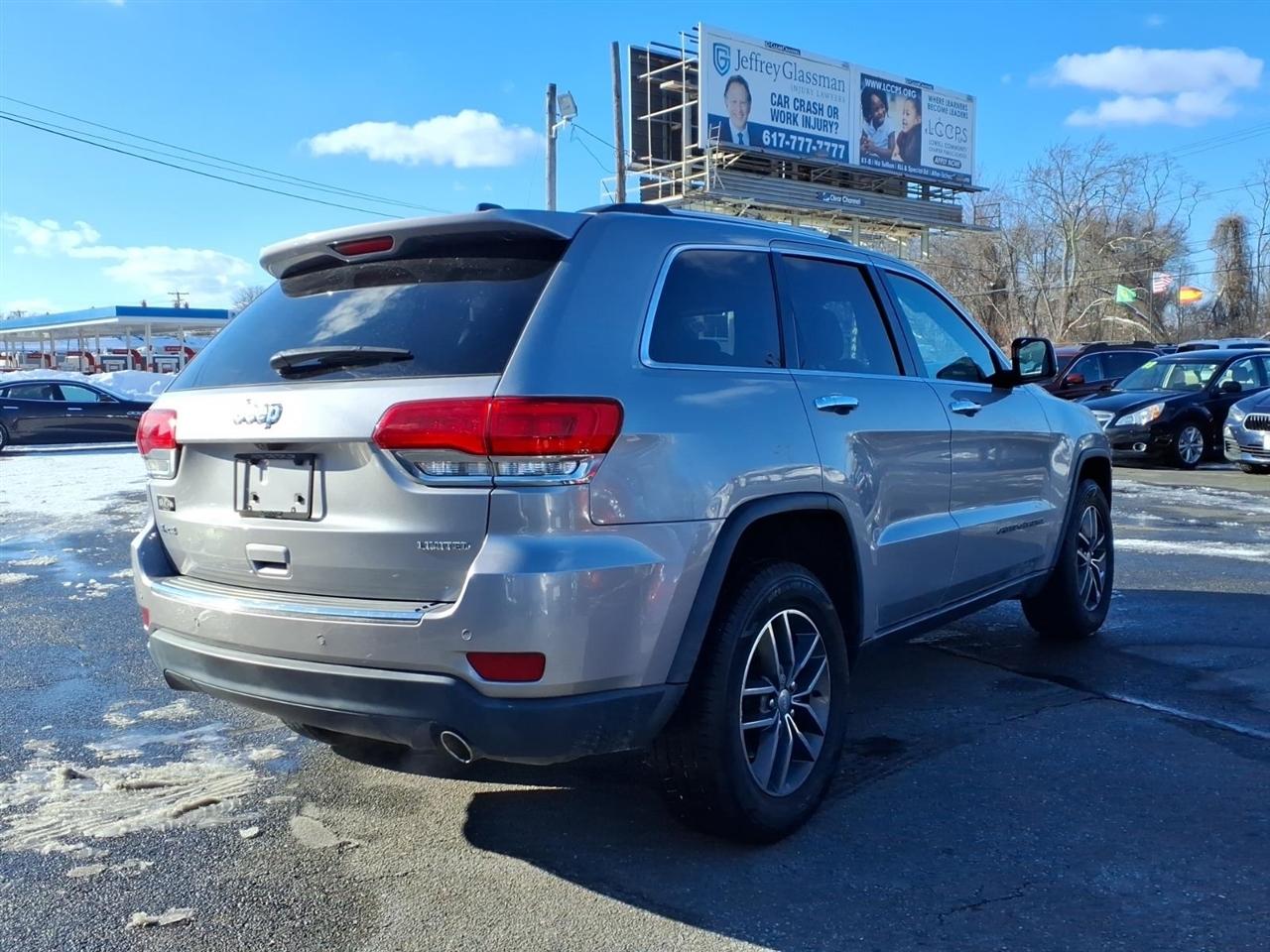 Jeep Grand Cherokee  2017