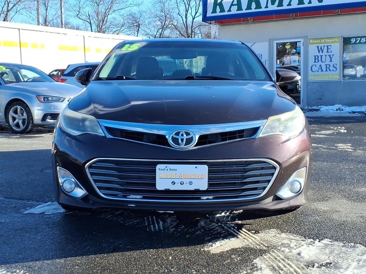 Toyota Avalon  2015