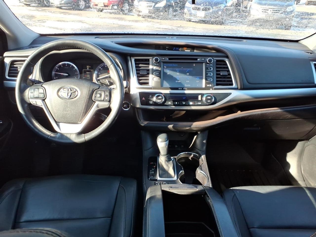 Toyota Highlander  2015