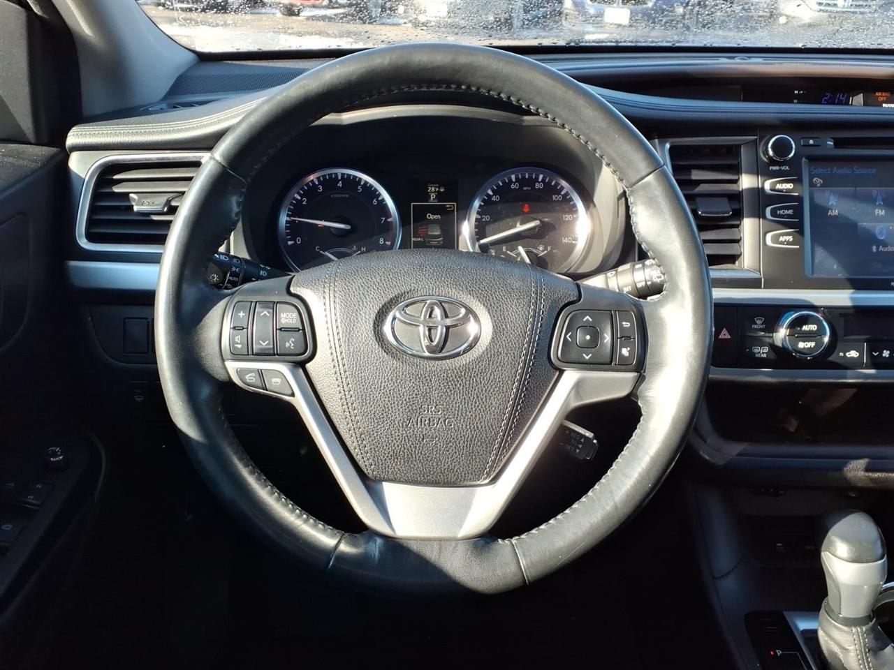 Toyota Highlander  2015
