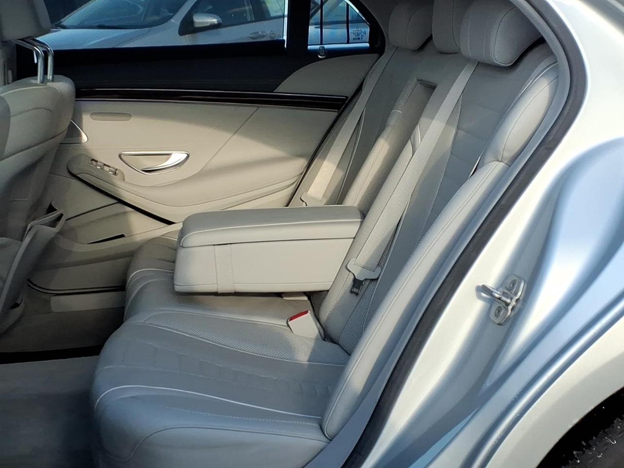 Mercedes-Benz S-Class 4dr Sdn S 550 4MATIC 2014