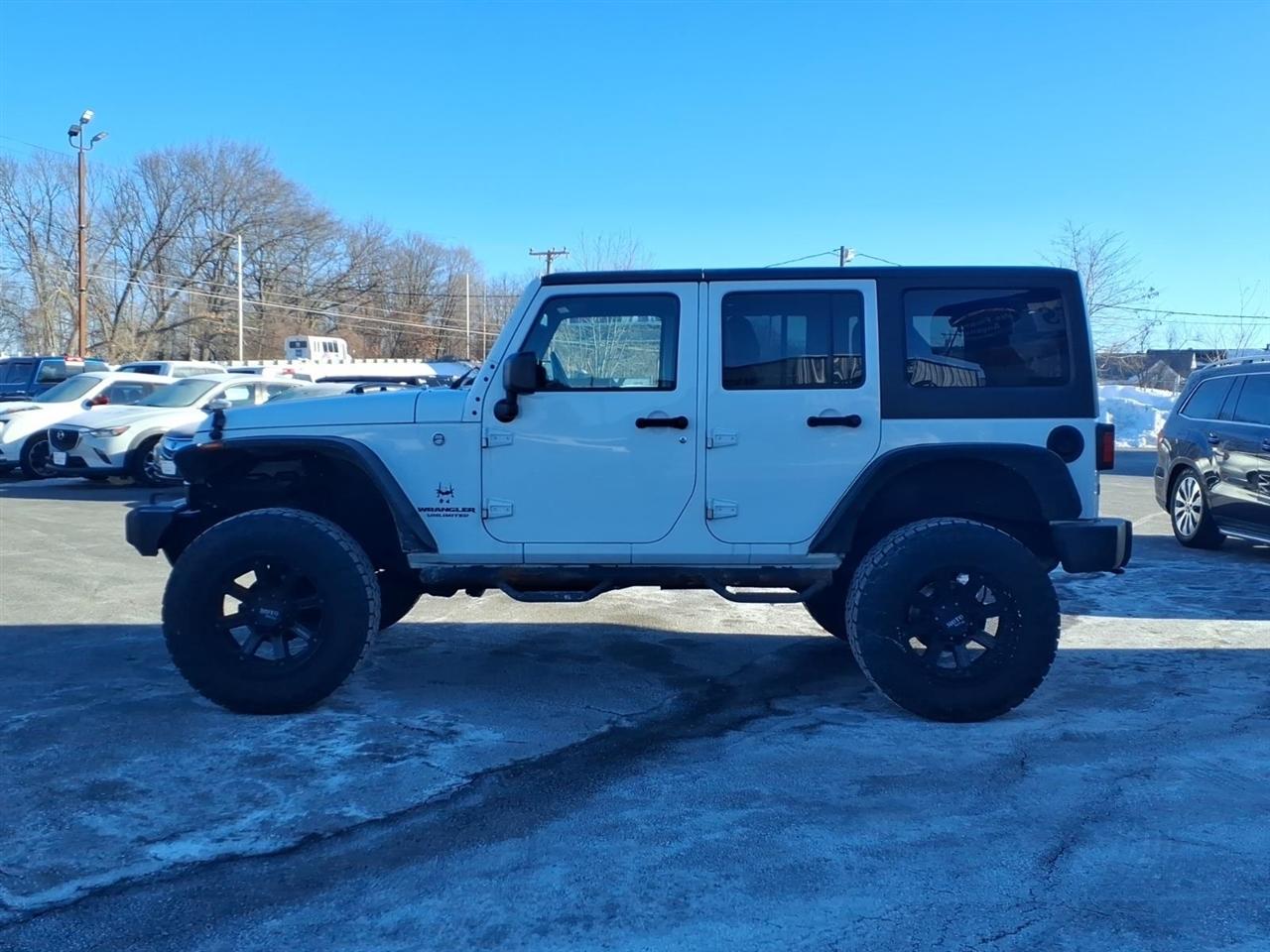 Jeep Wrangler  2017