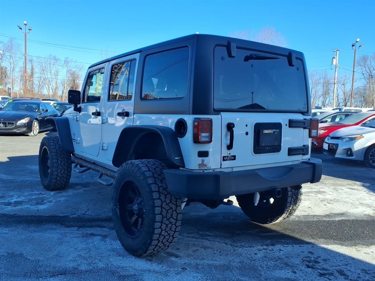Jeep Wrangler  2017