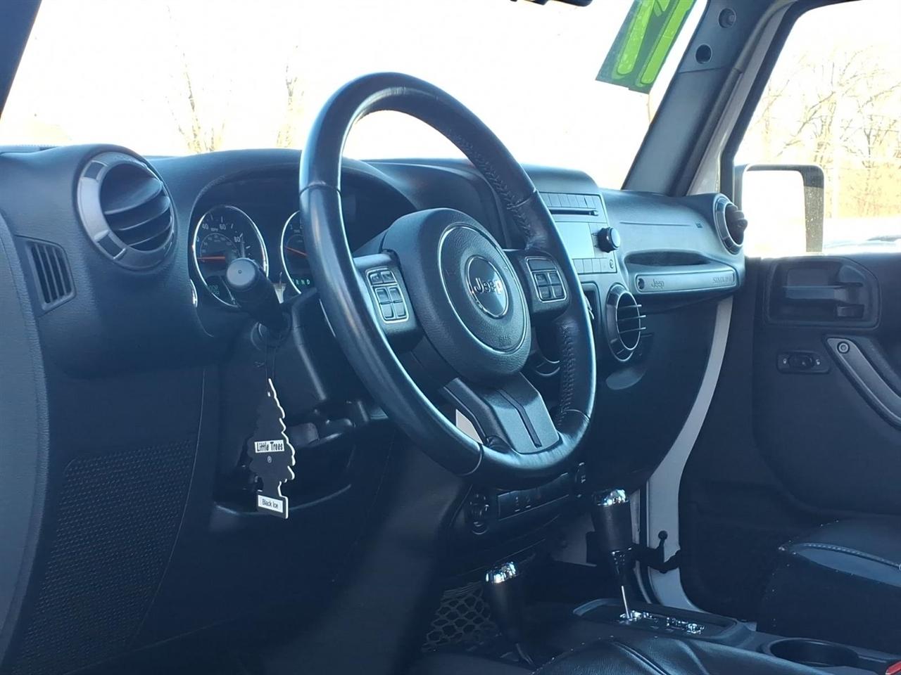 Jeep Wrangler  2017