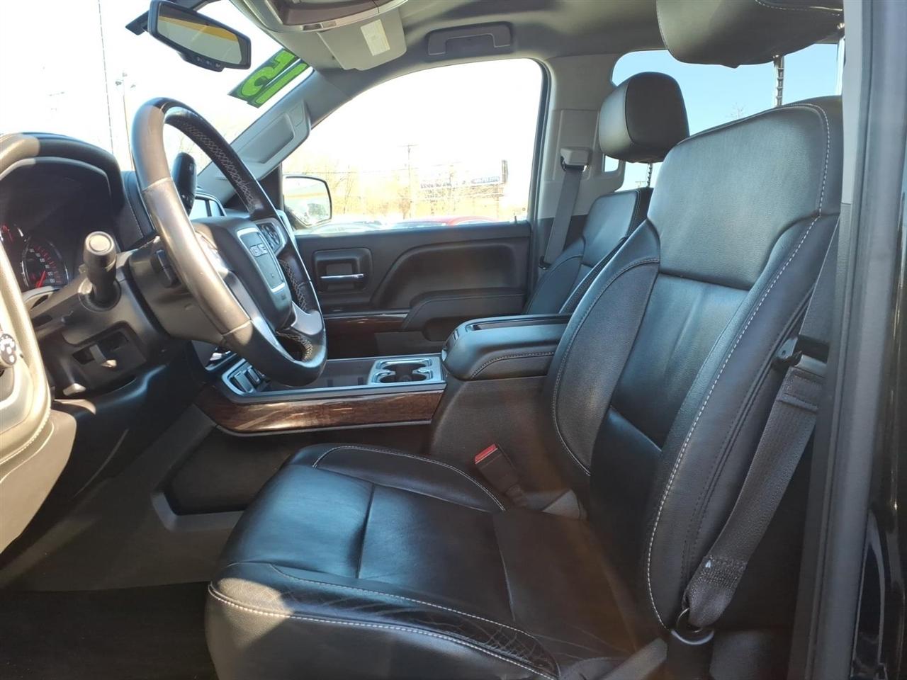 GMC Sierra 1500 4WD Crew Cab 143.5" SLT 2015