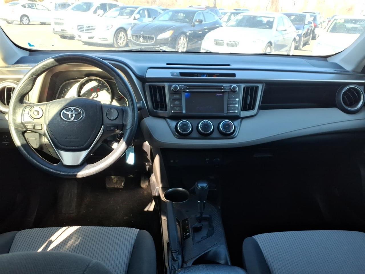 Toyota RAV4  2013