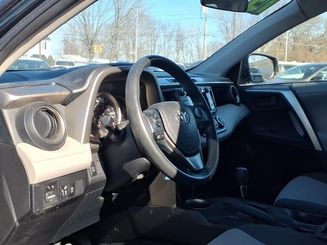 Toyota RAV4  2013