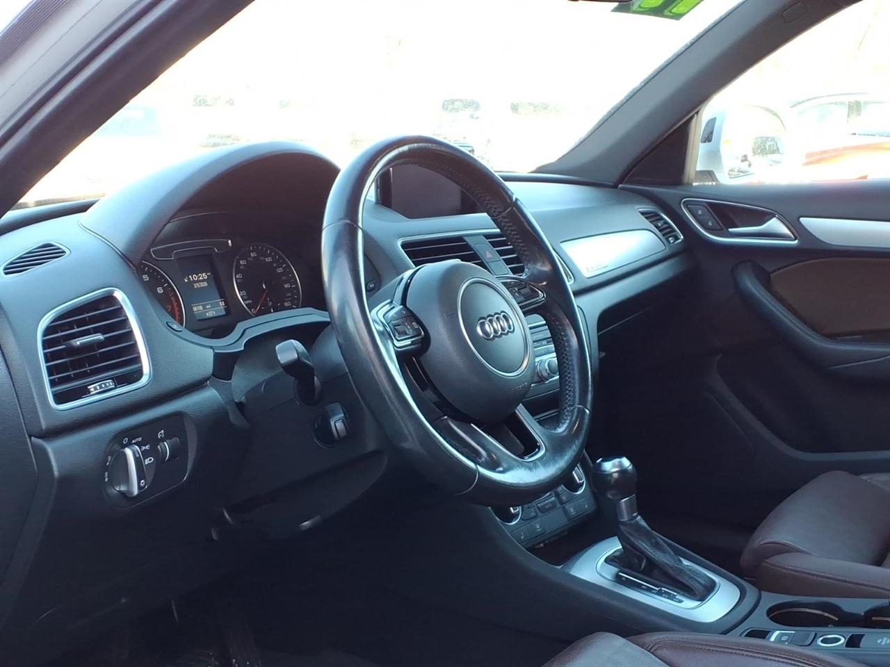 Audi Q3 2.0 TFSI Premium Plus quattro AWD 2017