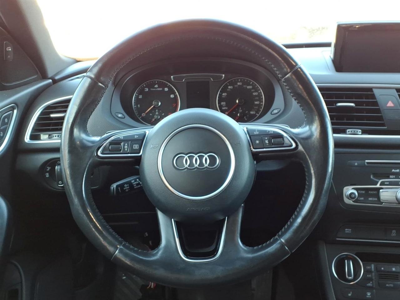 Audi Q3 2.0 TFSI Premium Plus quattro AWD 2017