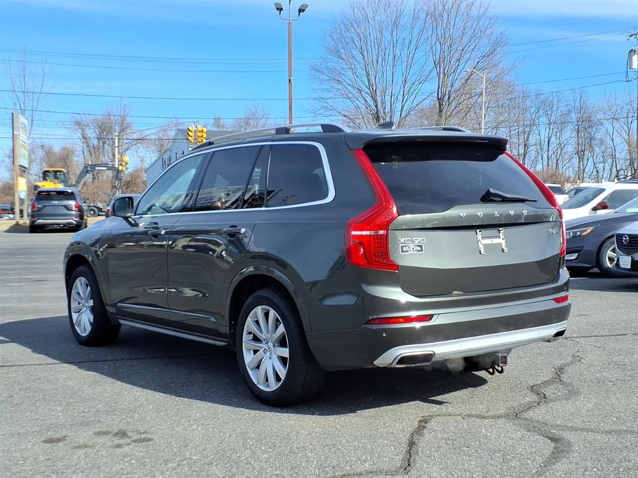 Volvo XC90  2018