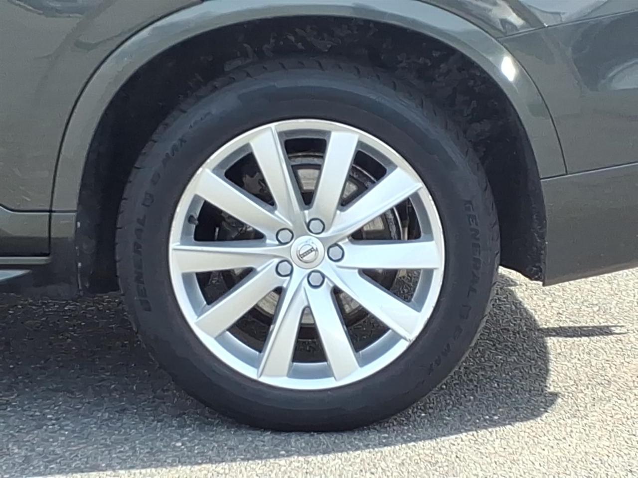 Volvo XC90  2018
