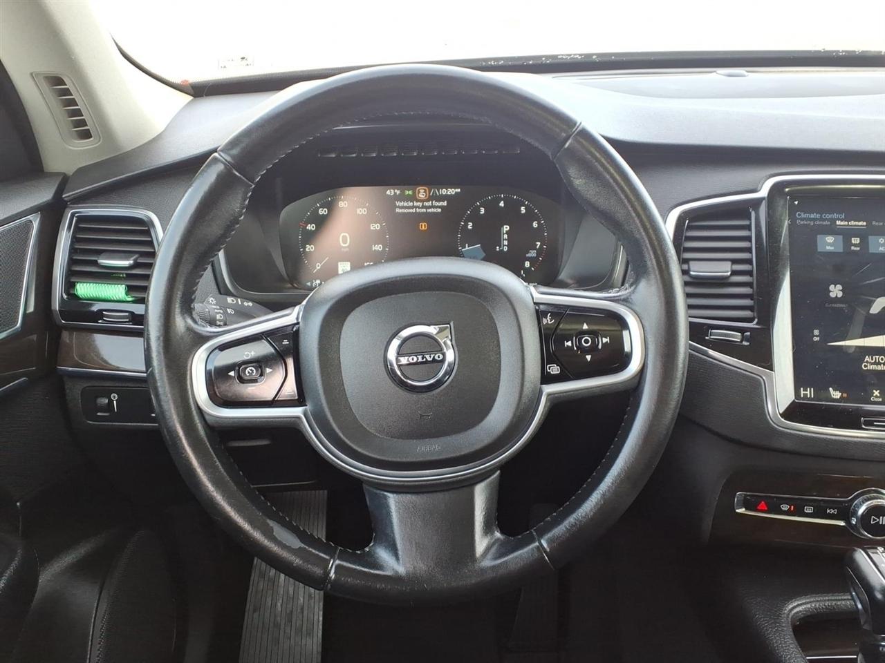 Volvo XC90  2018
