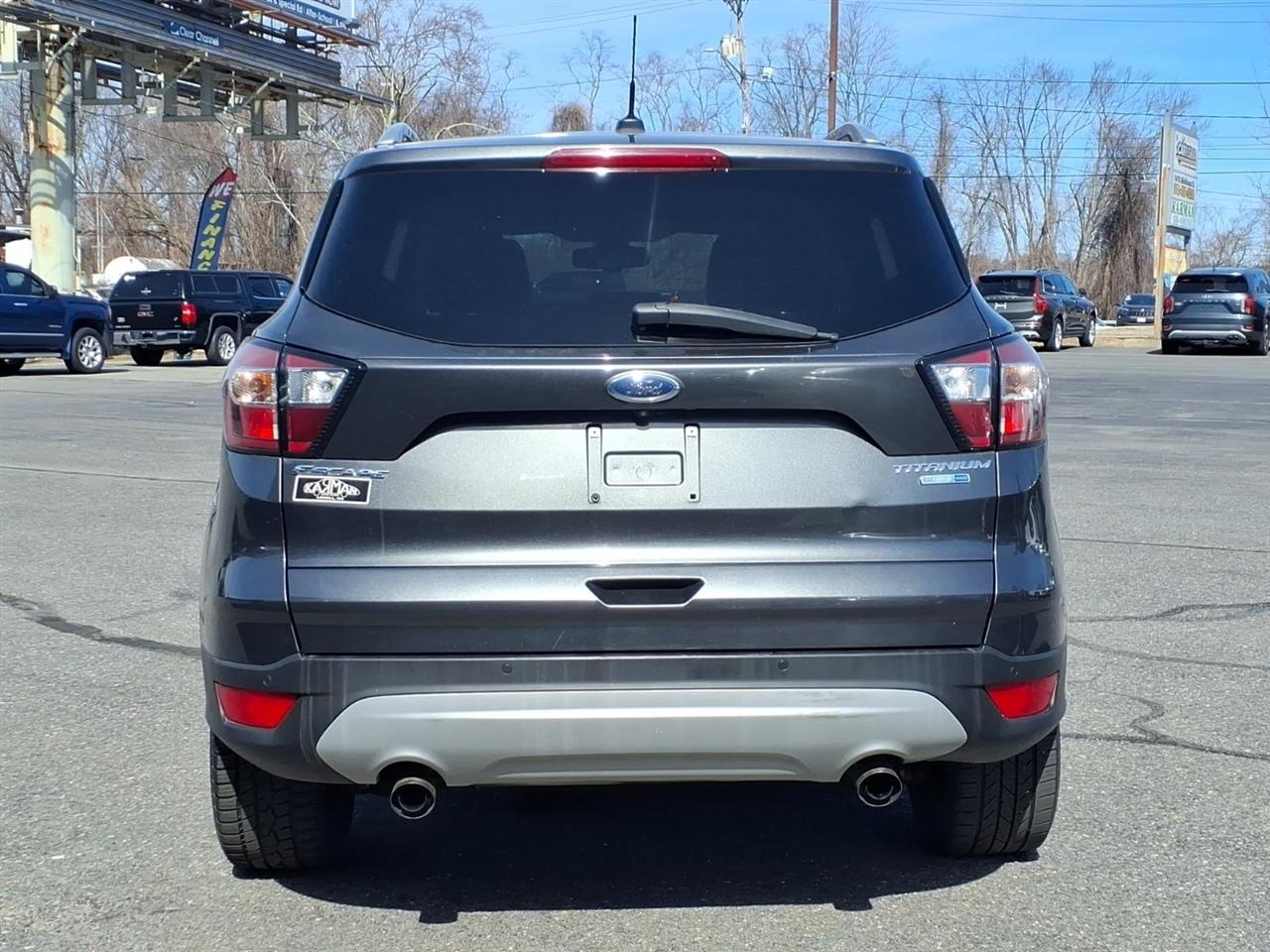 Ford Escape  2017