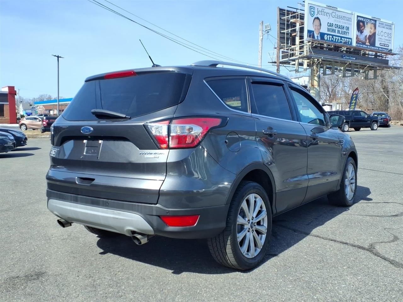 Ford Escape  2017