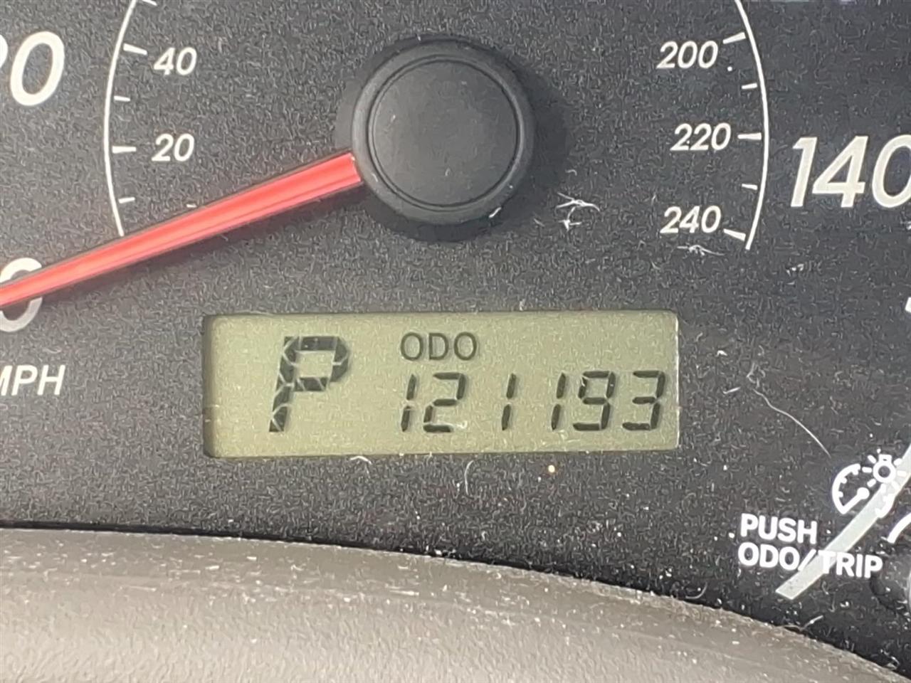 Toyota Corolla 4dr Sdn Auto LE (Natl) 2010