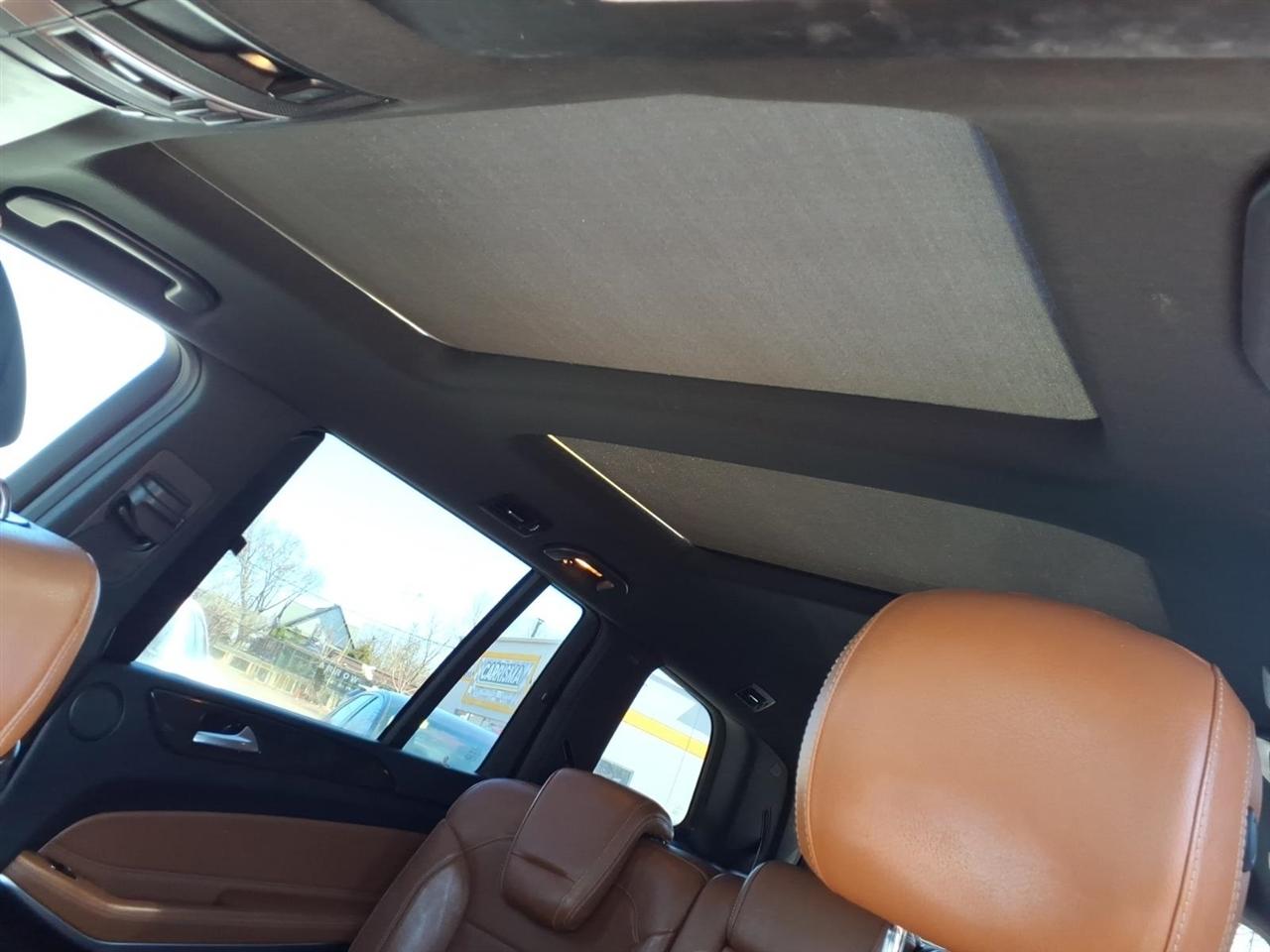 Mercedes-Benz GLS-Class GLS 550 4MATIC SUV 2017