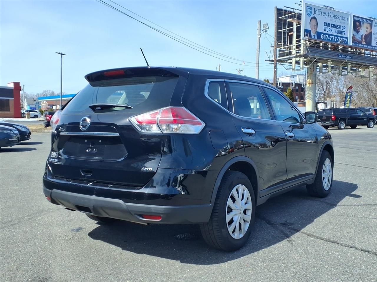 Nissan Rogue  2015