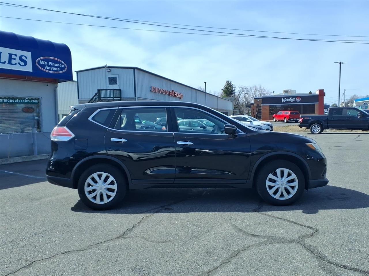 Nissan Rogue  2015