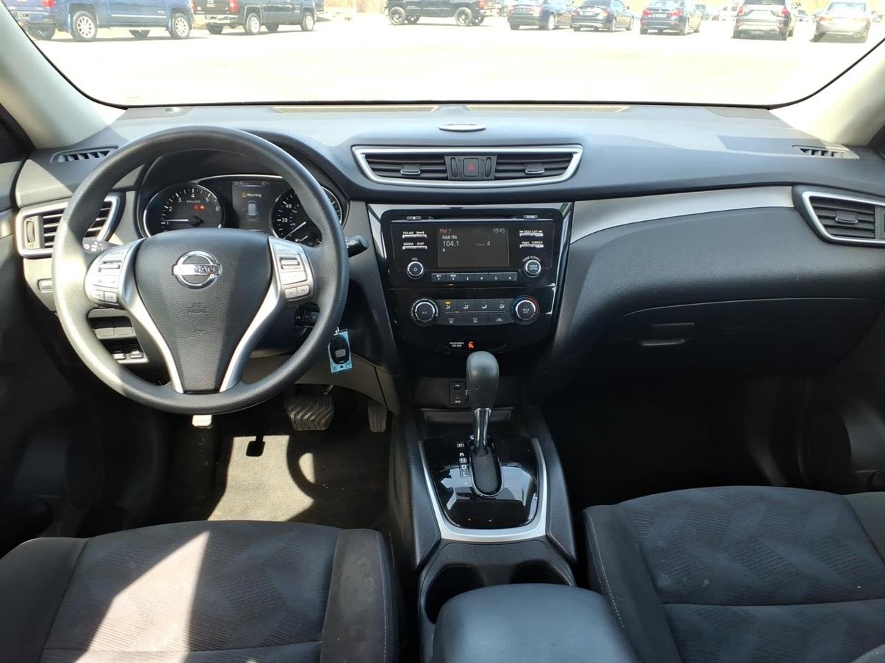 Nissan Rogue  2015