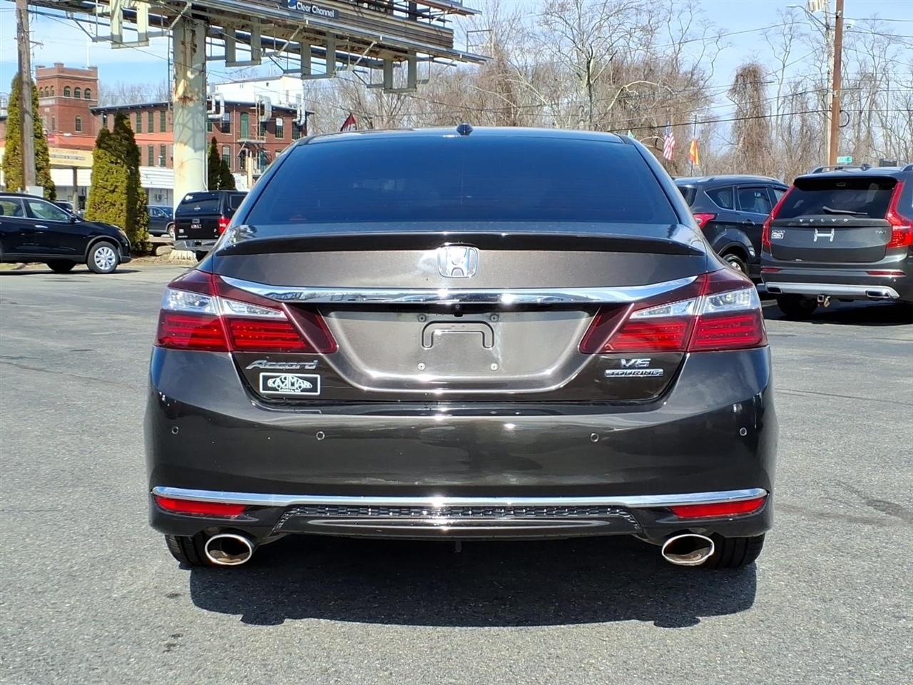 Honda Accord Touring Auto 2017