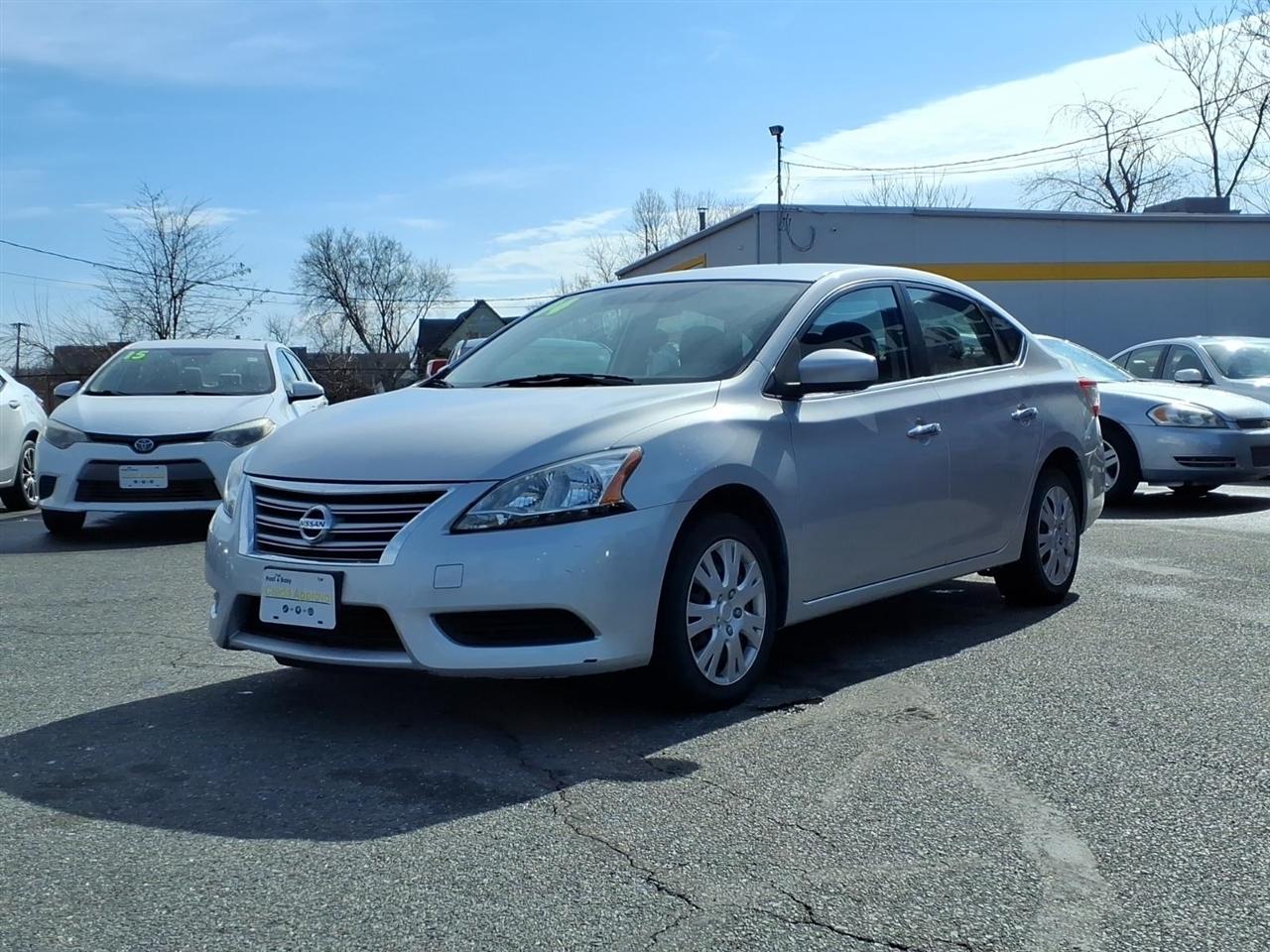 Nissan Sentra 4dr Sdn I4 CVT SV 2014