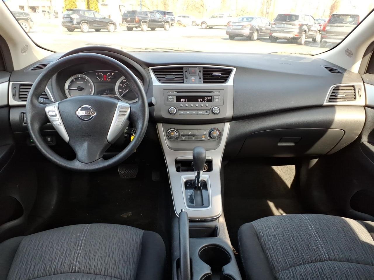 Nissan Sentra 4dr Sdn I4 CVT SV 2014