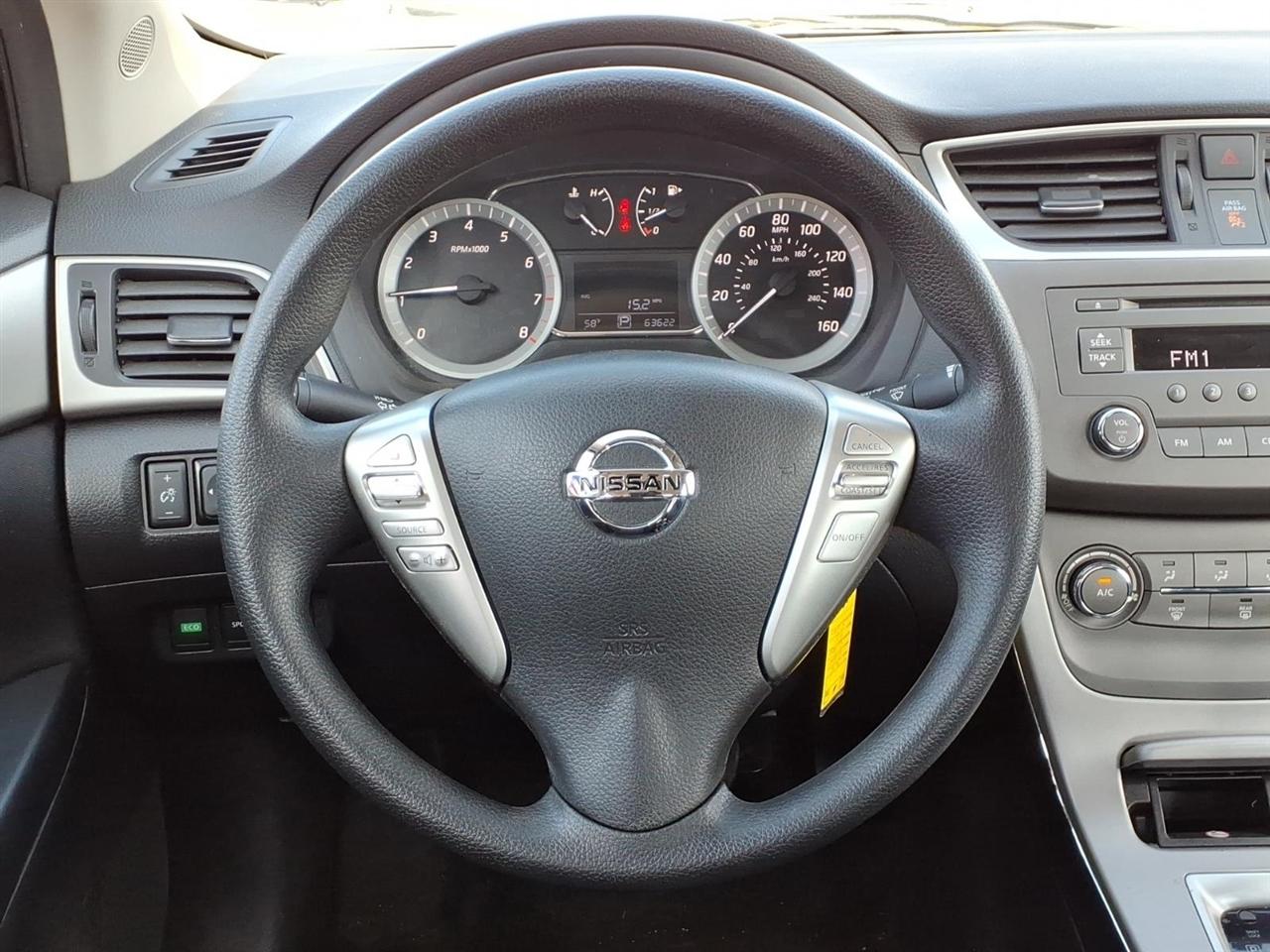 Nissan Sentra 4dr Sdn I4 CVT SV 2014