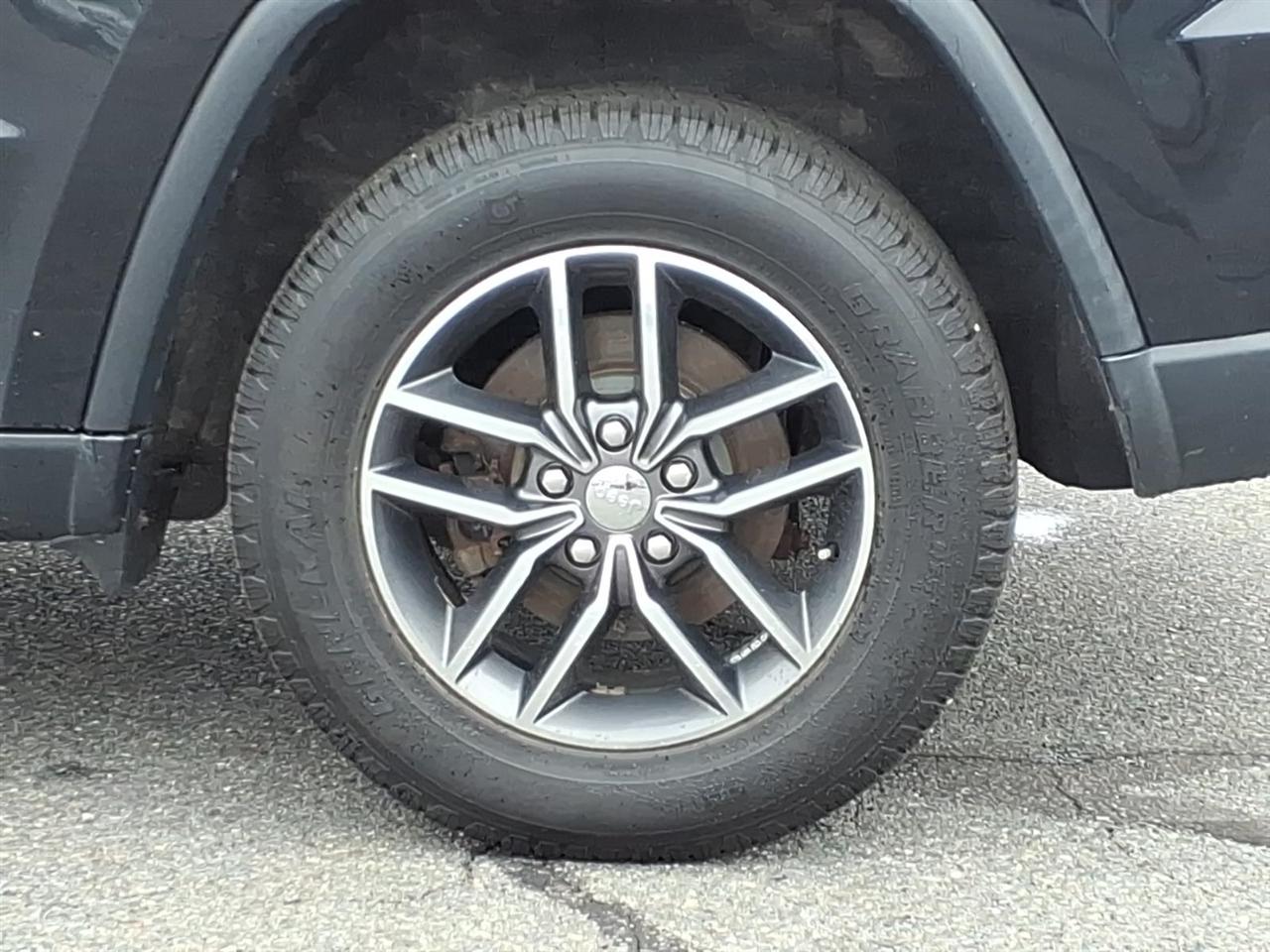 Jeep Grand Cherokee  2017