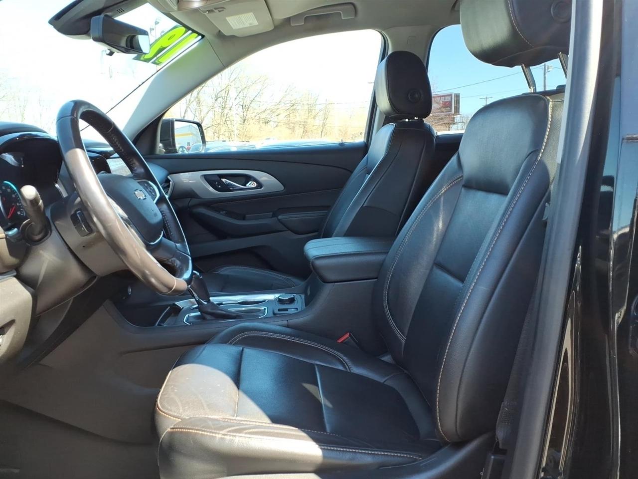 Chevrolet Traverse AWD 4dr LT Leather w/3LT 2019
