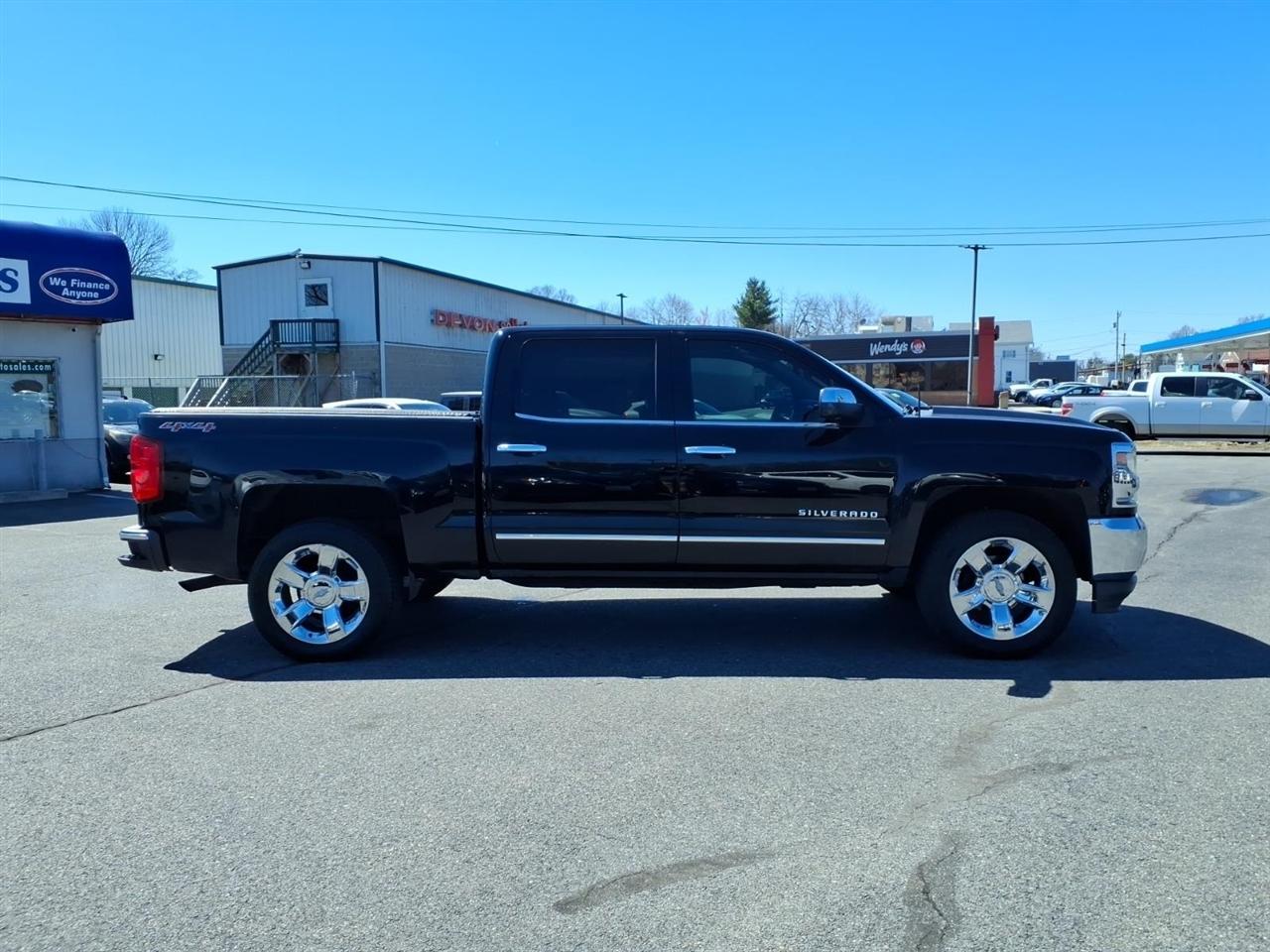 Chevrolet Silverado 1500 4WD Crew Cab 143.5" LTZ w/1LZ 2016