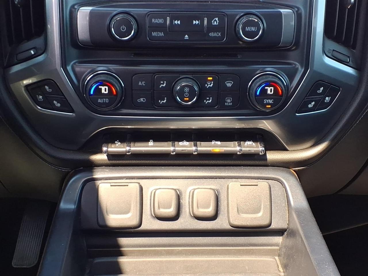Chevrolet Silverado 1500 4WD Crew Cab 143.5" LTZ w/1LZ 2016
