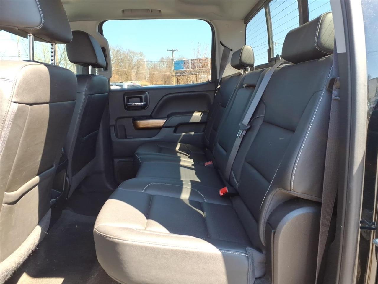 Chevrolet Silverado 1500 4WD Crew Cab 143.5" LTZ w/1LZ 2016