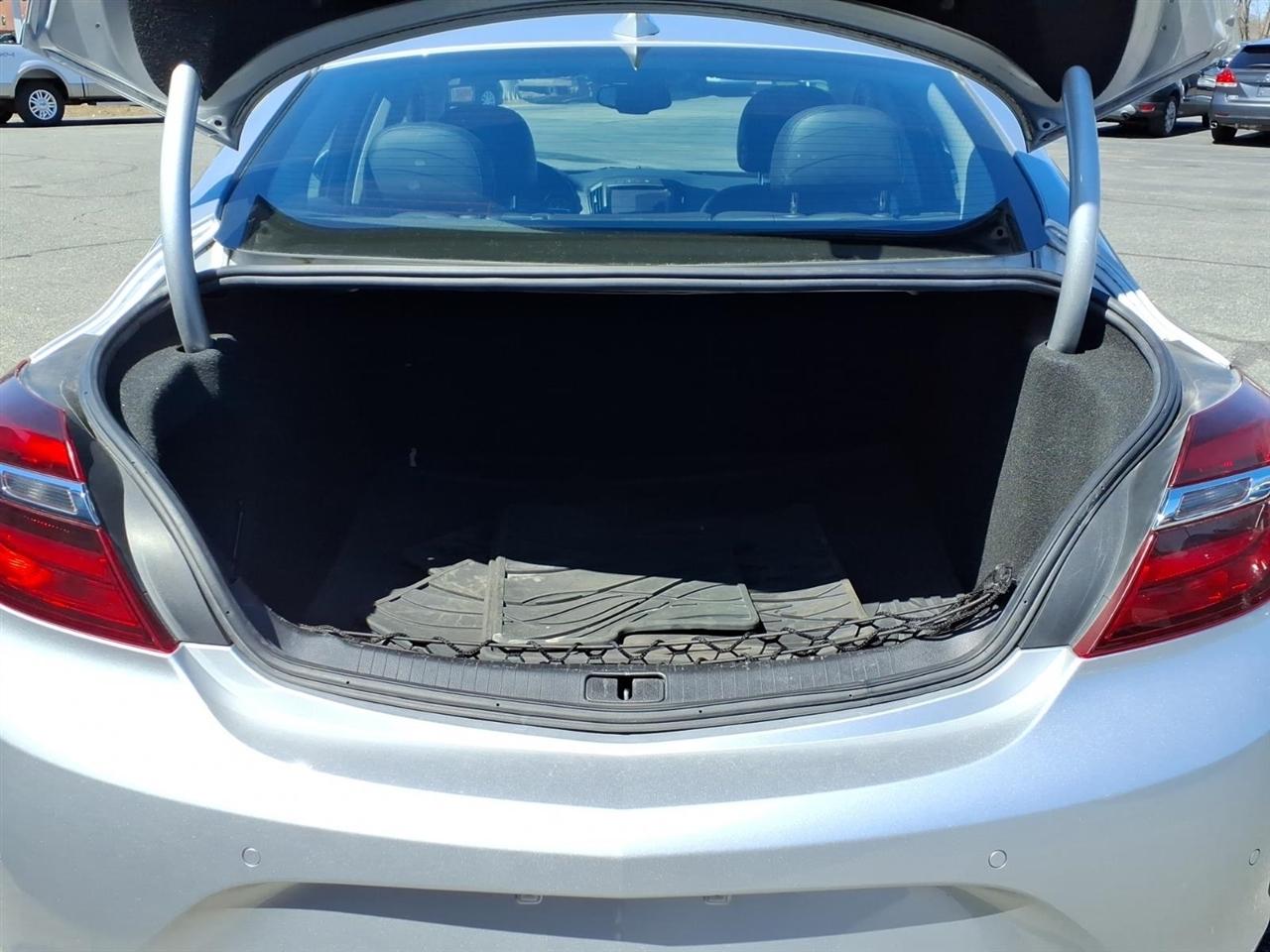 Buick Regal 4dr Sdn Premium I FWD 2015