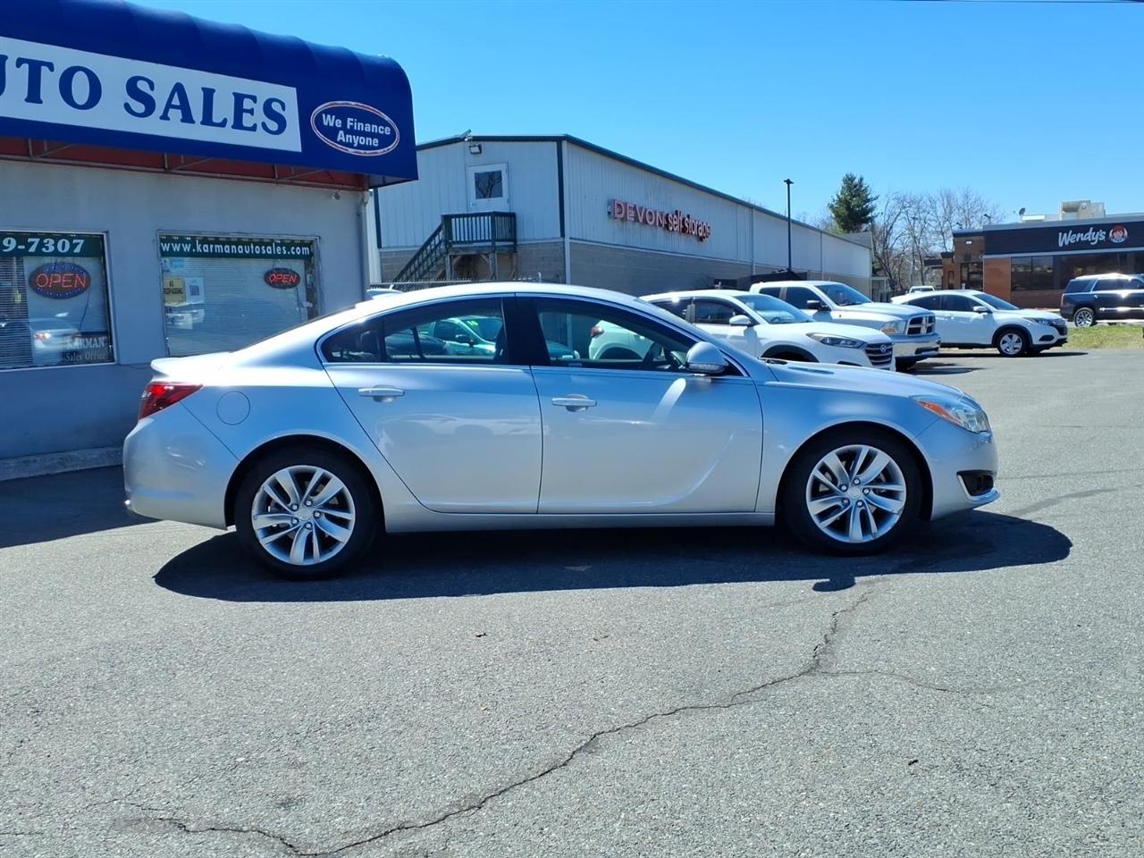 Buick Regal 4dr Sdn Premium I FWD 2015